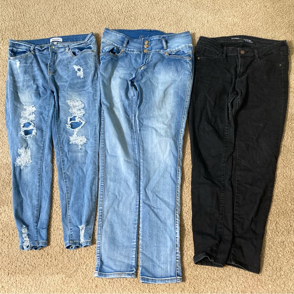 Women's Skinny Jeans Bundle - Light Blue, Medium Blue, Black